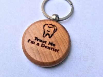 Round Wooden Laser Engraved Dentist keychain